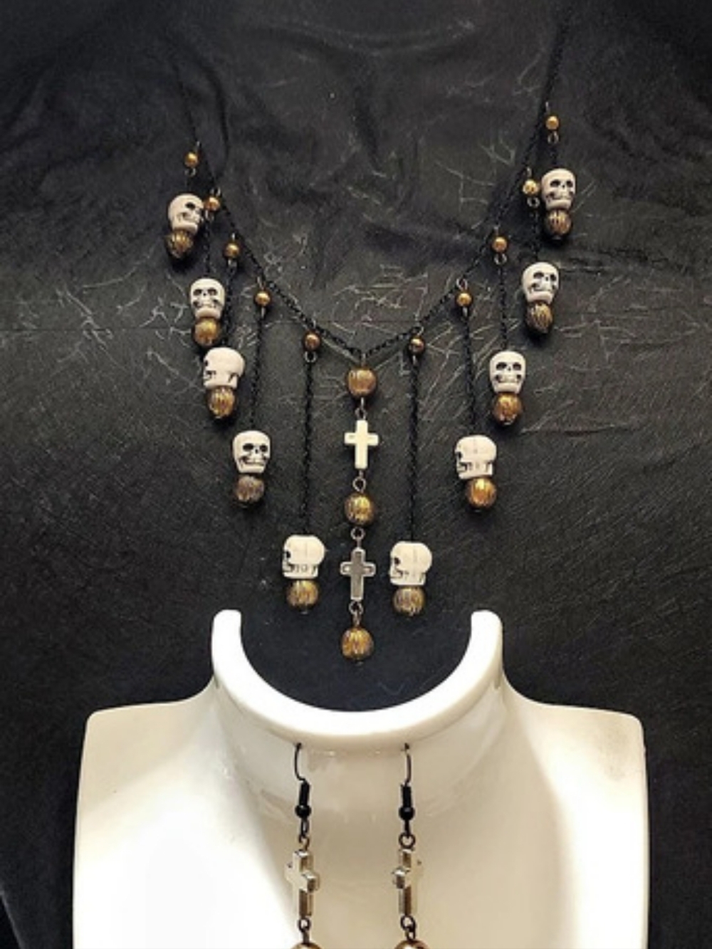 Skull Charm Necklace & Earrings in Black & Gold